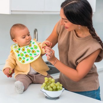 BABYONO Podbradník Froté, malý, vodeodolný avokádo 3m+