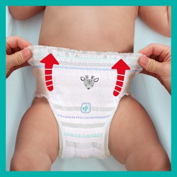 PAMPERS Premium Care Pants Nohavičky plienkové jednorazové 4 (9-15 kg) 38 ks