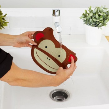 SKIP HOP Zoo Podbradník silikónový Opička 6m+