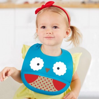 SKIP HOP Zoo Podbradník silikónový Sovička 6m+