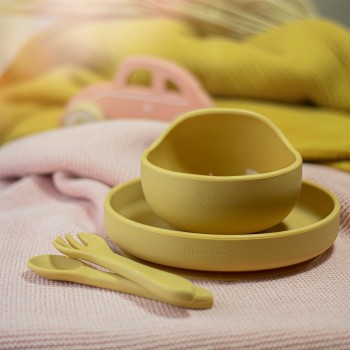 PETITE&MARS Miska silikónová s prísavkou TAKE&MATCH Intense Ochre 6m+