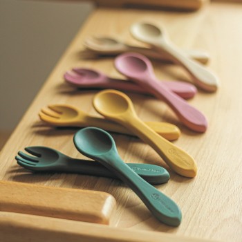 PETITE&MARS Príbor silikónový TAKE&MATCH Dusty Rose 6m+