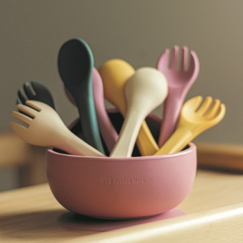 PETITE&MARS Príbor silikónový TAKE&MATCH Intense Ochre 6m+