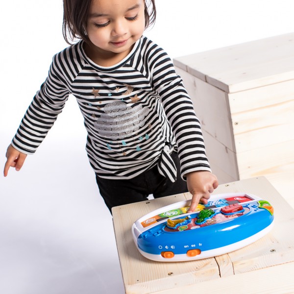 BABY EINSTEIN Hračka piano Discover & Play, 3m+ BABY EINSTEIN Hračka piano Discover & Play, 3m+