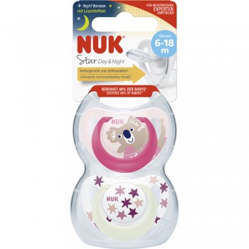 NUK Cumlík Star Deň & Noc (6-18m) 2 ks box holka