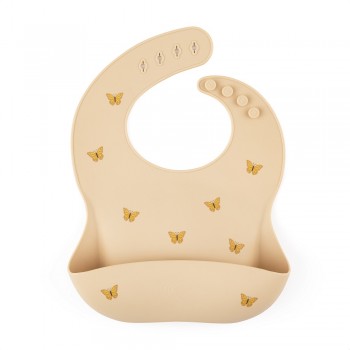 PETITE&MARS Podbradník silikónový Take&Match Sand Butterflies 6m+