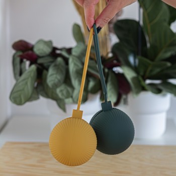 PETITE&MARS Puzdro silikónové na cumlík Misty Green 0m+