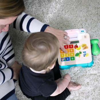 BABY EINSTEIN Pokladnica obchodná Magic Touch HAPE 9m+
