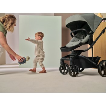 EASYWALKER Kočík kombinovaný Harvey⁵ 2v1 Midnight Black LITE RWS +CYBEX Aton B2 i-Size,základňa