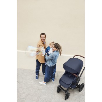 EASYWALKER Kočík kombinovaný Jimmey 2v1 Pepper Black LITE AIR + CYBEX Aton B2 i-Size + základňa