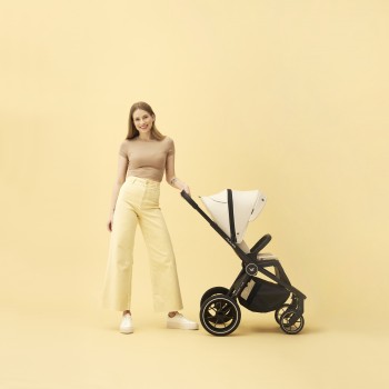 MUUVO Kočík kombinovaný Quick 4.0 Desert sand set 2v1 + CYBEX Aton B2 i-Size + základňa