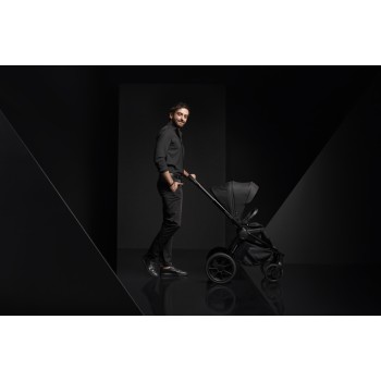 MUUVO Kočík kombinovaný Quick SE 2 Chromium black set 2v1 + CYBEX Aton B2 i-Size + základňa