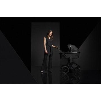 MUUVO Kočík kombinovaný Quick SE 2 Chromium black set 2v1 + CYBEX Aton B2 i-Size + základňa