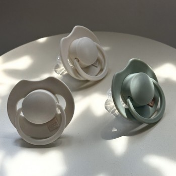 LOVI Cumlík silikónový dynamický Prime 18m+ 2ks Coconut/Ivory