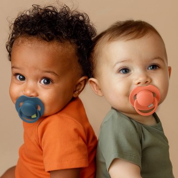 LOVI Cumlík silikónový dynamický Prime 18m+ 2ks Pistachio/Green