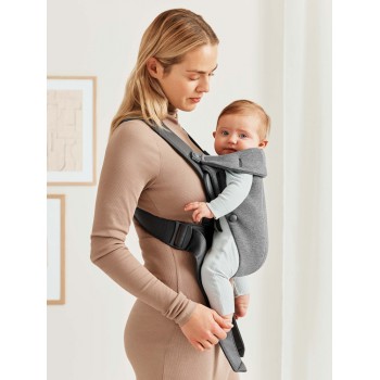 BABYBJÖRN Nosič Mini, Dark Grey 3D Jersey