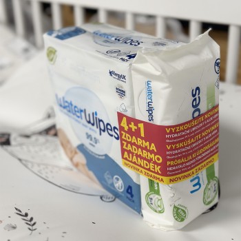 4x WATERWIPES Obrúsky vlhčené 60 ks (240 ks) + Novinka Hydrating clean obrúsky 60 ks ZADARMO