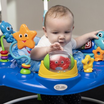 BABY EINSTEIN Skákadlo Neptune’s Ocean Discovery™ 6m+ do 11kg