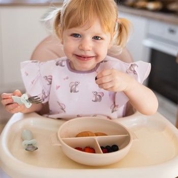 BABYONO Tanier silikónový s prísavkou a viečkom béžový 6m+