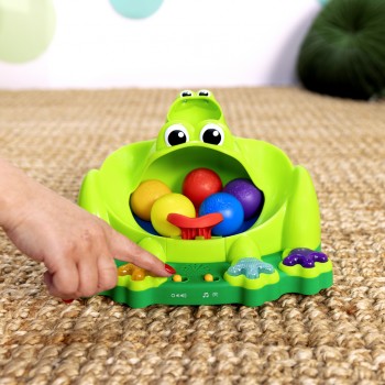 BRIGHT STARTS Hračka interaktívna Poppin' Ball Frog™ 6m+