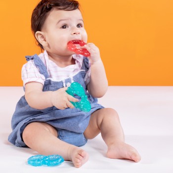 BRIGHT STARTS Hryzačka plnená vodou tvary Stay Cool Teethers™ 3ks, 3m+