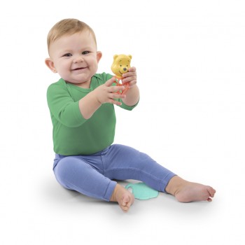 BRIGHT STARTS Hryzačka s hrkálkou Winnie the Pooh™ Hunny & Shake™ 2ks, 0m+