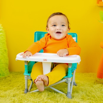 BRIGHT STARTS Stolička jedálenská prenosná Pop 'N Sit™ 6m+ do 15kg