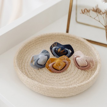 CANPOL BABIES Cumlík silikónový symetrický Light touch GOLD 6-18m 2ks ružový