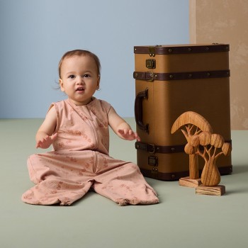 ERGOPOUCH Vak a overal na spanie 2v1 organická bavlna Suit Elephant Parade 8-24 m, 8-14 kg, 0,2 tog