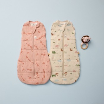ERGOPOUCH Zavinovačka a vak na spanie 2v1 Cocoon Elephant Parade 3-6 m, 6-8 kg, 2,5 tog
