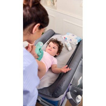 CHICCO Stolík prebaľovací s vaničkou Cuddle & Bubble - Graphite Melange 0m+, do 11kg