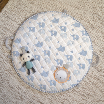 INGENUITY Deka na hranie obojstranná Elephant March™ 0m+