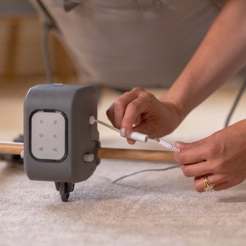 INGENUITY Lehátko masážne vibrujúce s melódiou Soulful Skies™ 0m+ do 9kg