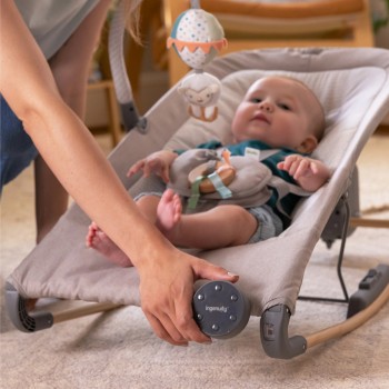 INGENUITY Lehátko masážne vibrujúce s melódiou Soulful Skies™ 0m+ do 9kg