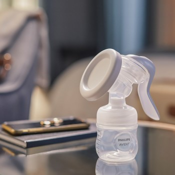 Philips AVENT Odsávačka materského mlieka manuálna SCF430/20