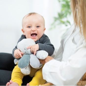 NATTOU Hračka chobotnička edukačná 8 aktivít Lapidou grey