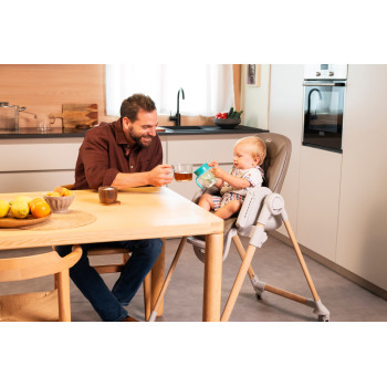 CHICCO Stolička jedálenská Polly Armonia - Scandinavian + Hrazdička Rainbow