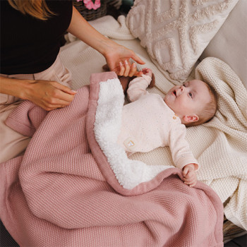 BABYONO Deka bavlnená s fleecovou podšívkou 75 x 100 cm ružová