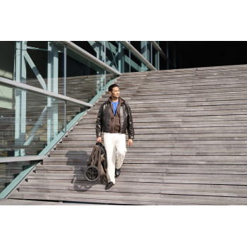 EASYWALKER Kočík kombinovaný Zoey Almond Taupe + CBX By CYBEX Aton B2 i-Size + základňa