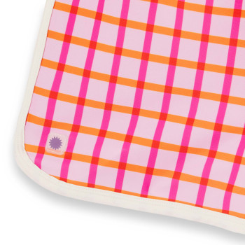 KiETLA ICONIK plavky s UV ochranou - šortky - Tartan Red 6-8 rokov