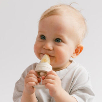 BIBS silikónový cumlík na kŕmenie Ivory