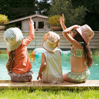 KiETLA obojstranný klobúčik s UV ochranou 52-56 cm Salvia Stripe