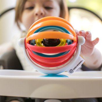 BABY EINSTEIN Hračka aktívna s&nbsp;prísavkou Sticky Spinner™ 3m+
