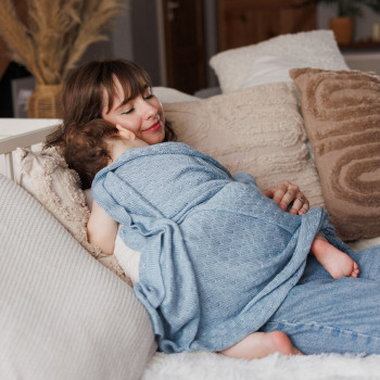 BABYONO Deka pletená bambusová Blue