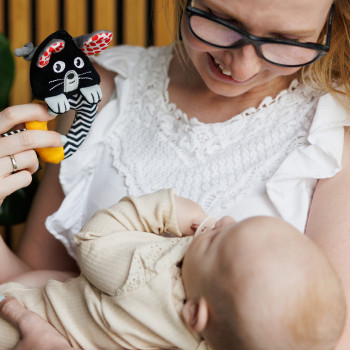 BABYONO Hrkálka kontrastná Mouse 0 m+