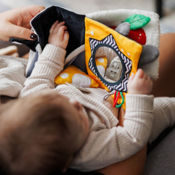 BABYONO Knižka senzorická kontrastná Mouse 0 m+