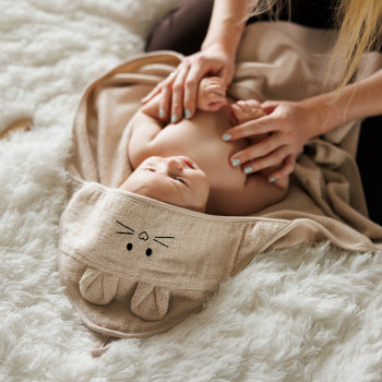 BABYONO Osuška bambusová Super Soft Light Beige 100x100 cm