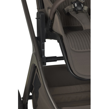 EASYWALKER Kočík kombinovaný Zoey Chestnut Brown + CBX By CYBEX Aton B2 i-Size + základňa