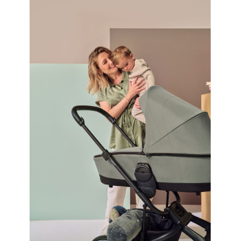 EASYWALKER SET Kočík 4v1 Harvey⁵ 2v1 Agave Green LITE RWS + CYBEX Aton B2 i-Size + základňa