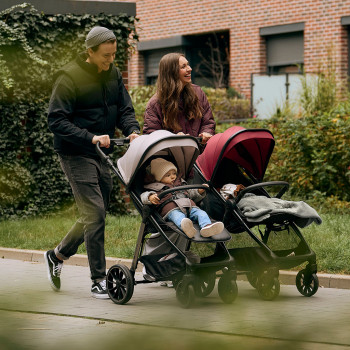 KINDERKRAFT Kočík športový Grande 2 Midnight Black